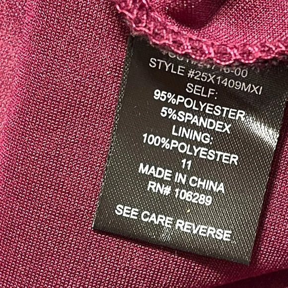 TRIXXI Maroon Off Shoulder Dress Homecoming Formal Size 11 - Picture 5 of 7